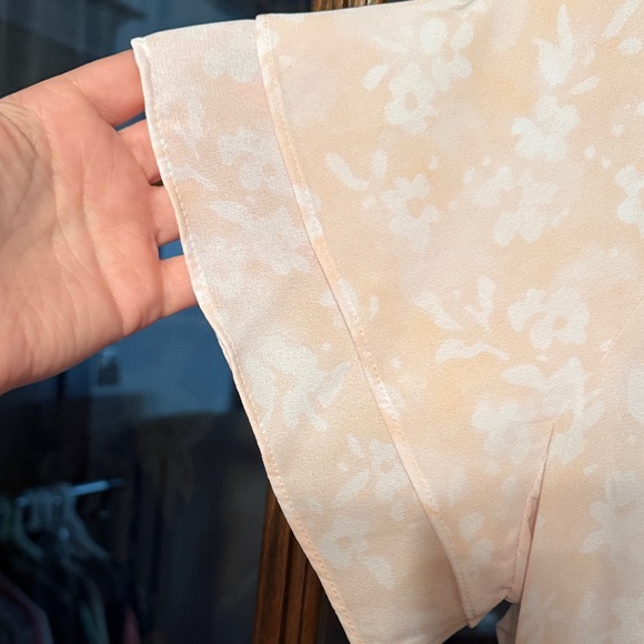 LC Lauren Conrad Pink Floral Mini Dress - Picture 4 of 8